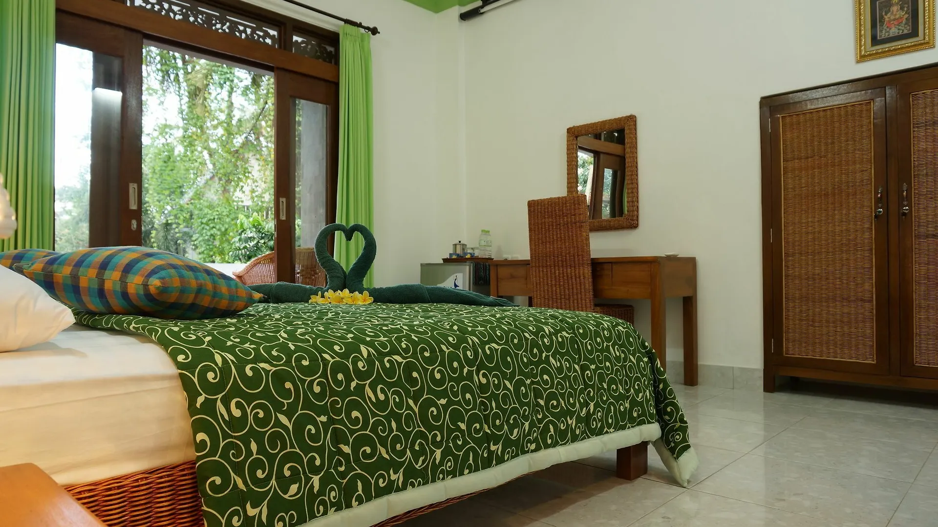 Argasoka Bungalows Ubud  Holiday park